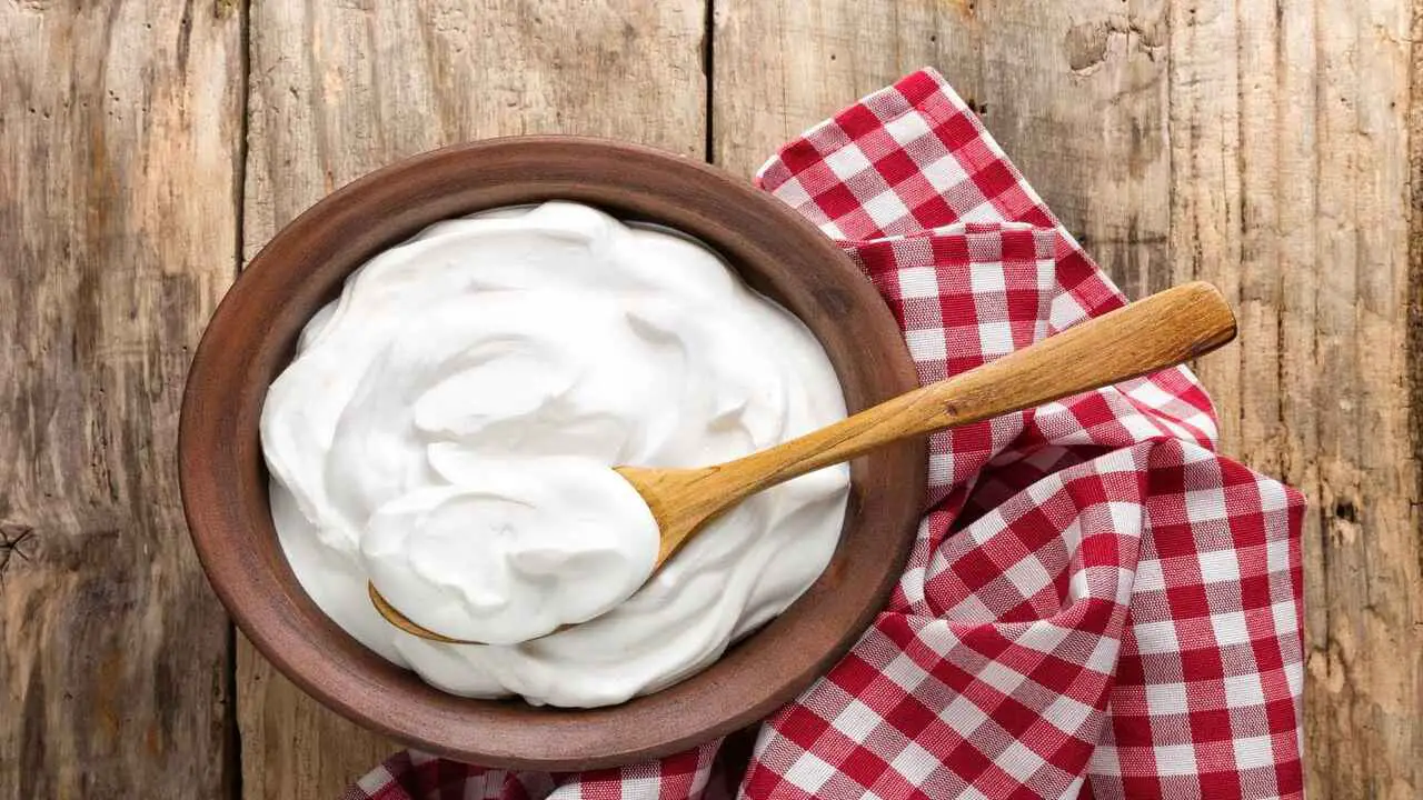 Tips For Achieving The Desired Consistency And Flavour In Homemade Yogurt