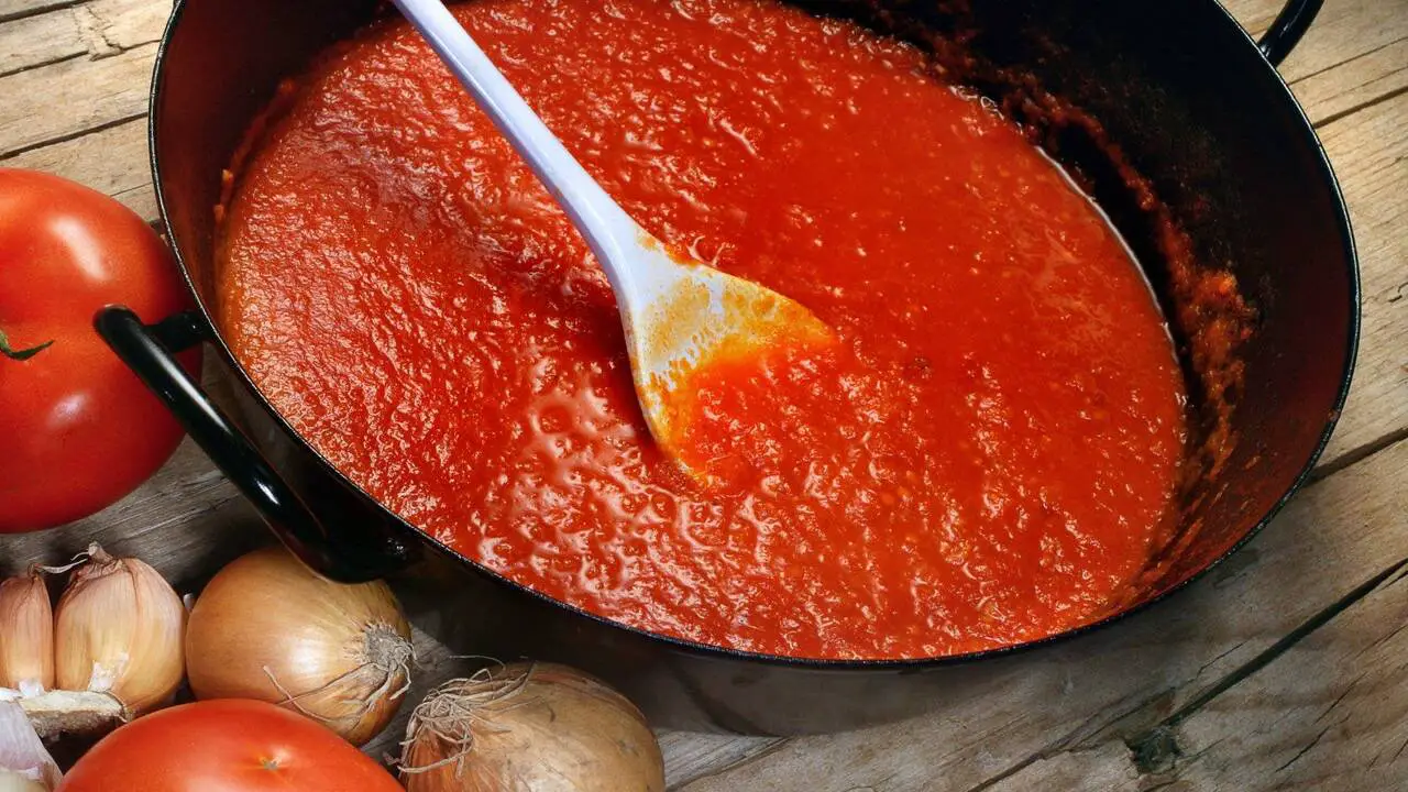 Tomatoes Simmered In Tomato Paste 